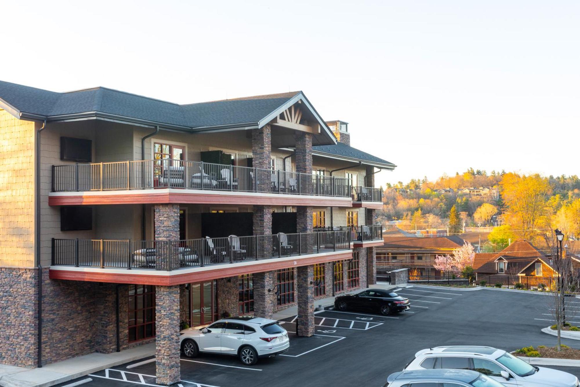 The Embers Hotel Blowing Rock Exterior photo